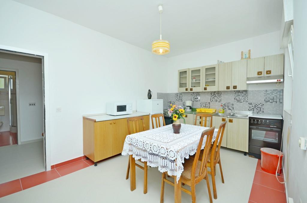 וודיצה Apartments Ivan מראה חיצוני תמונה