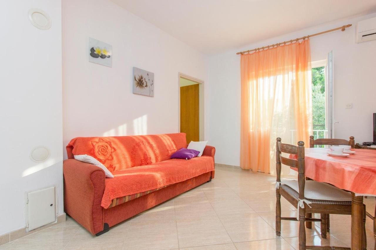 וודיצה Apartments Ivan מראה חיצוני תמונה