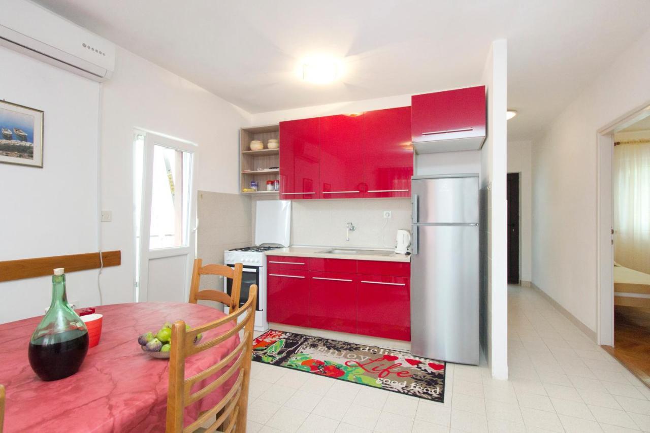 וודיצה Apartments Ivan מראה חיצוני תמונה