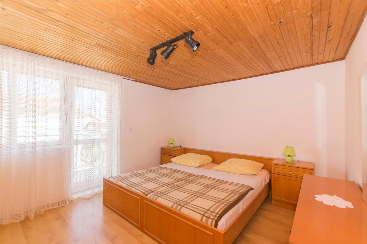 וודיצה Apartments Ivan מראה חיצוני תמונה